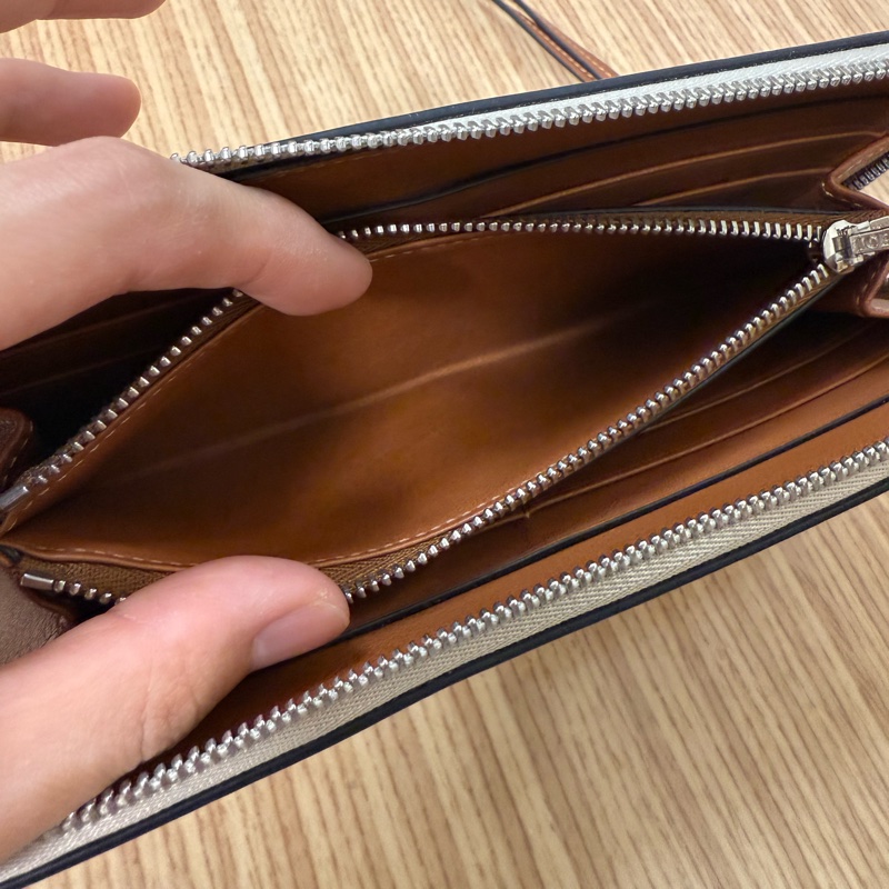 LOEWE Anagram 拉鍊長夾-18