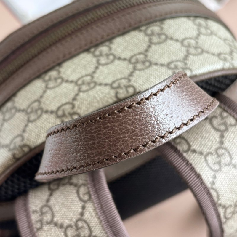 ::GUCCI:: Ophidia GG 金屬LOGO經典綠紅綠織帶滿版印花後背包-18