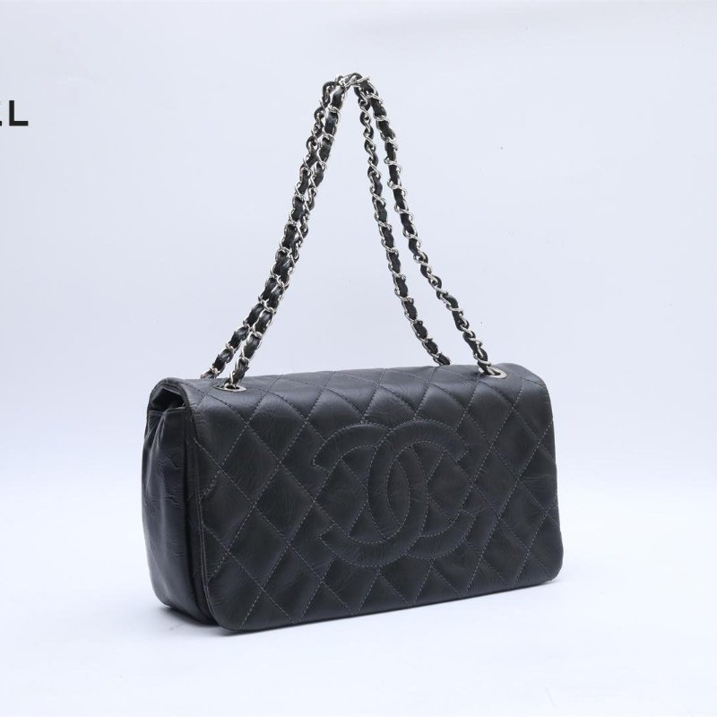 CHANEL 黑色牛皮14開銀扣大雙C翻蓋BOX肩背包-3
