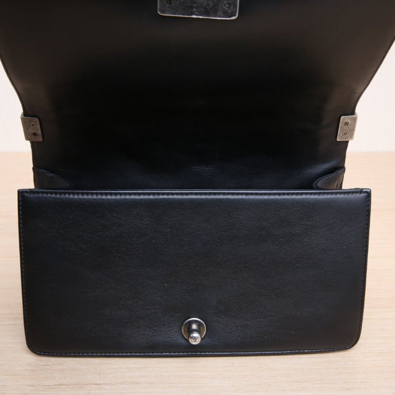 CHANEL Leboy中號25黑色羊皮20開銀扣菱格紋肩背包-2