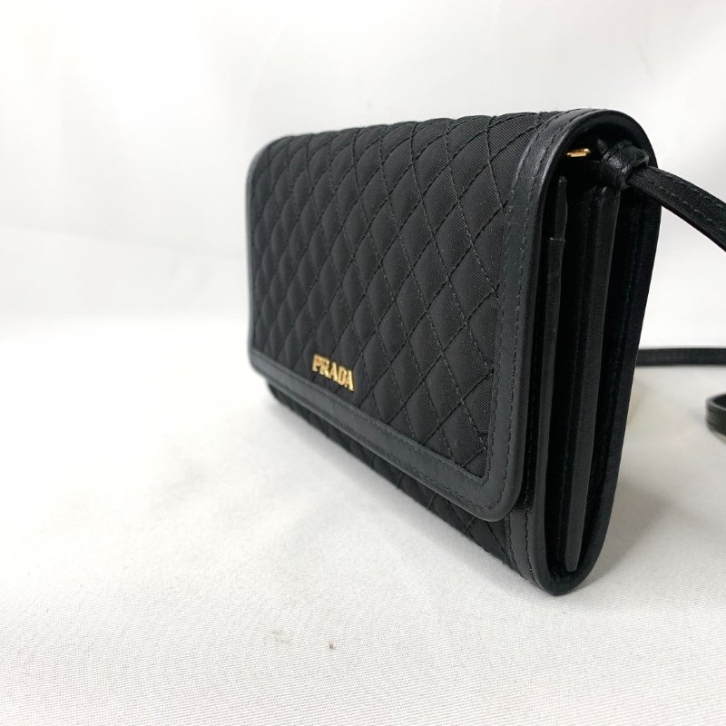 PRADA 尼龍菱格紋WOC-2