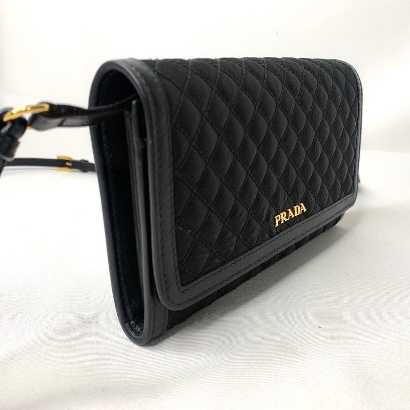 PRADA 尼龍菱格紋WOC-3