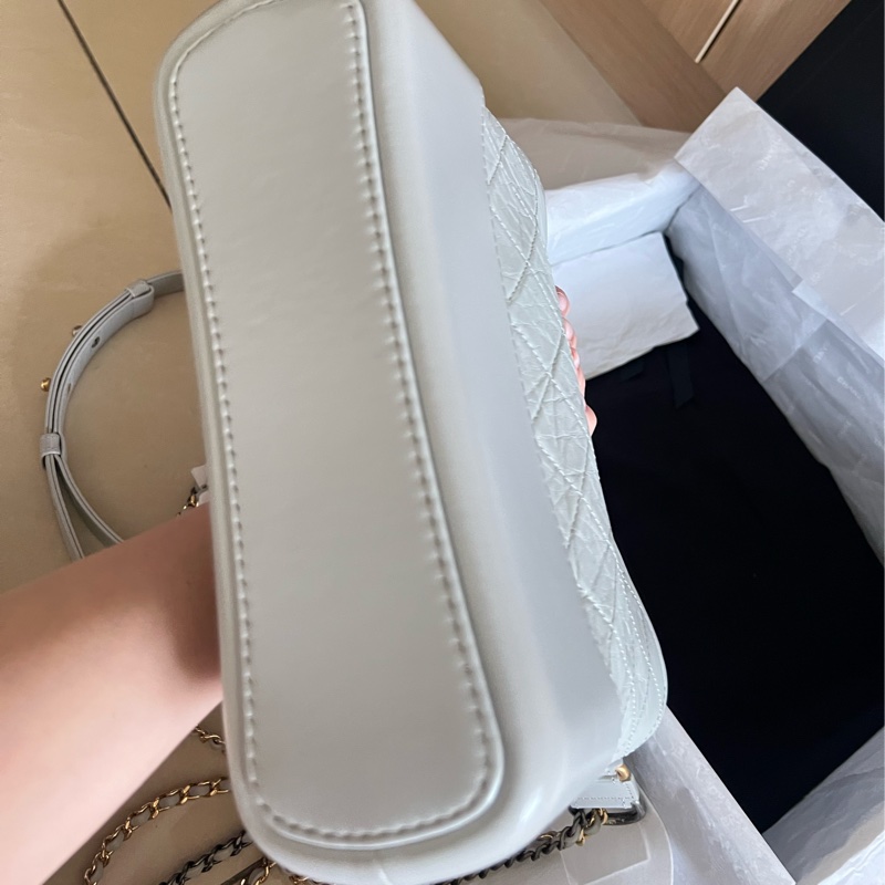 Chanel 23P 超美灰藍流浪包 新中號-4