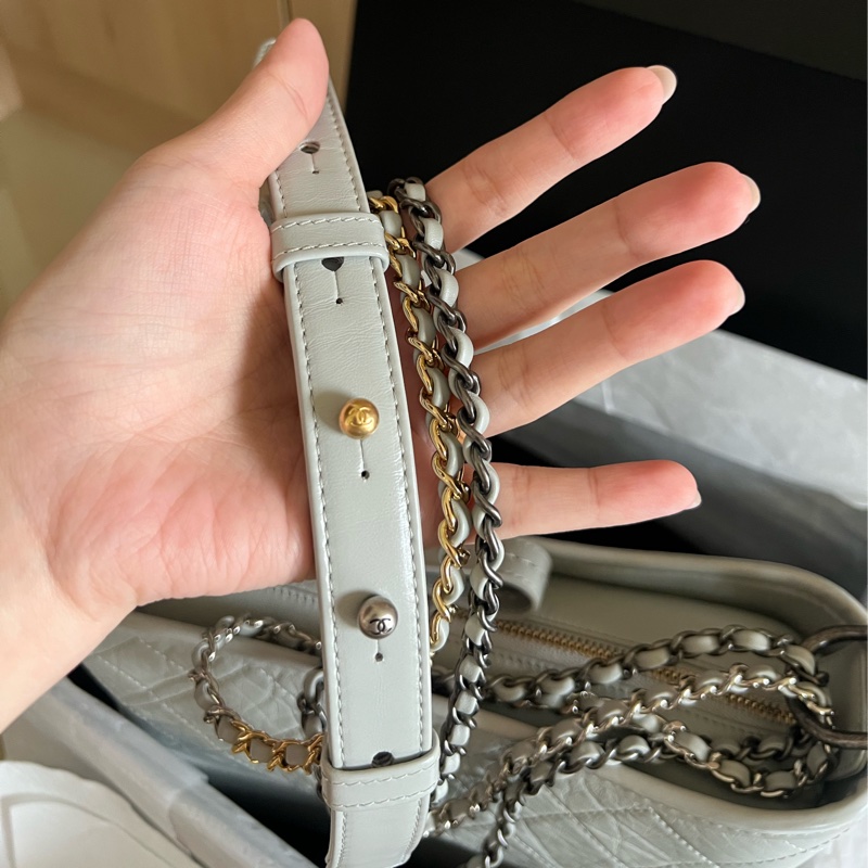 Chanel 23P 超美灰藍流浪包 新中號-6