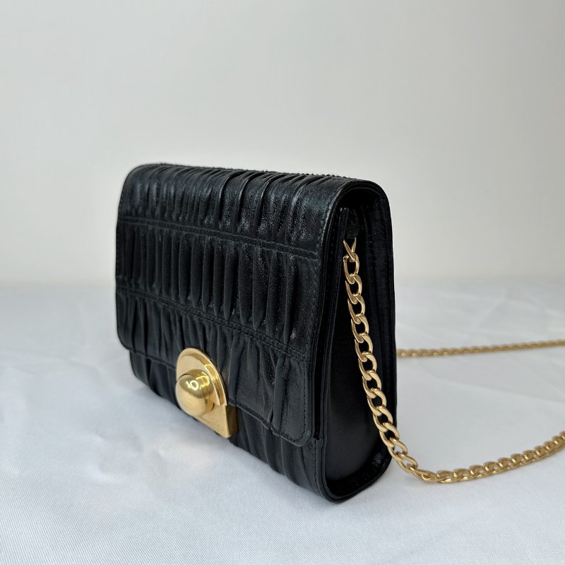 PRADA 抓皺NAPPA皮鏈條包-2