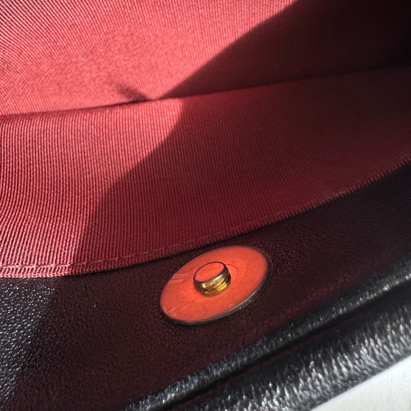 Chanel黑色菱格19金釦26-9