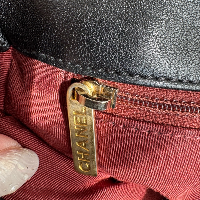 Chanel黑色菱格19金釦26-39