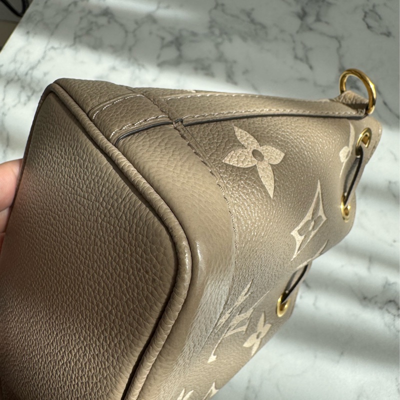 LV斑鳩灰/米nano水桶-9