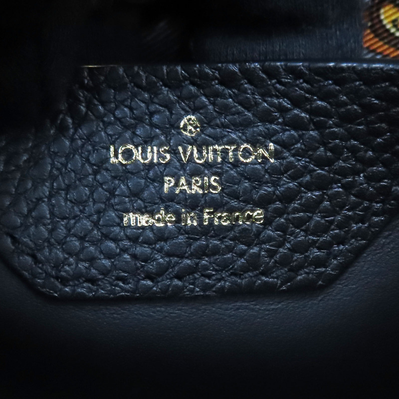 黑色牛皮 Capucines BB 兩用包【LOUIS VUITTON LV 路易威登】 M20536-7