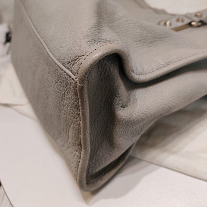 Balenciaga medium city bag 淺灰色-6