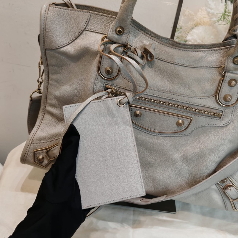 Balenciaga medium city bag 淺灰色-13