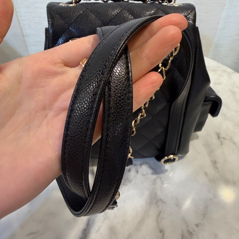 Chanel 黑荔枝皮金釦Duma手提後背包AS4398-6