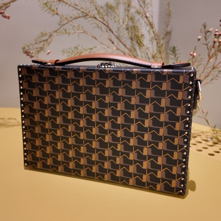 Moynat Little Suitcase Tolie 1920 碳黑與古銅箱包-8