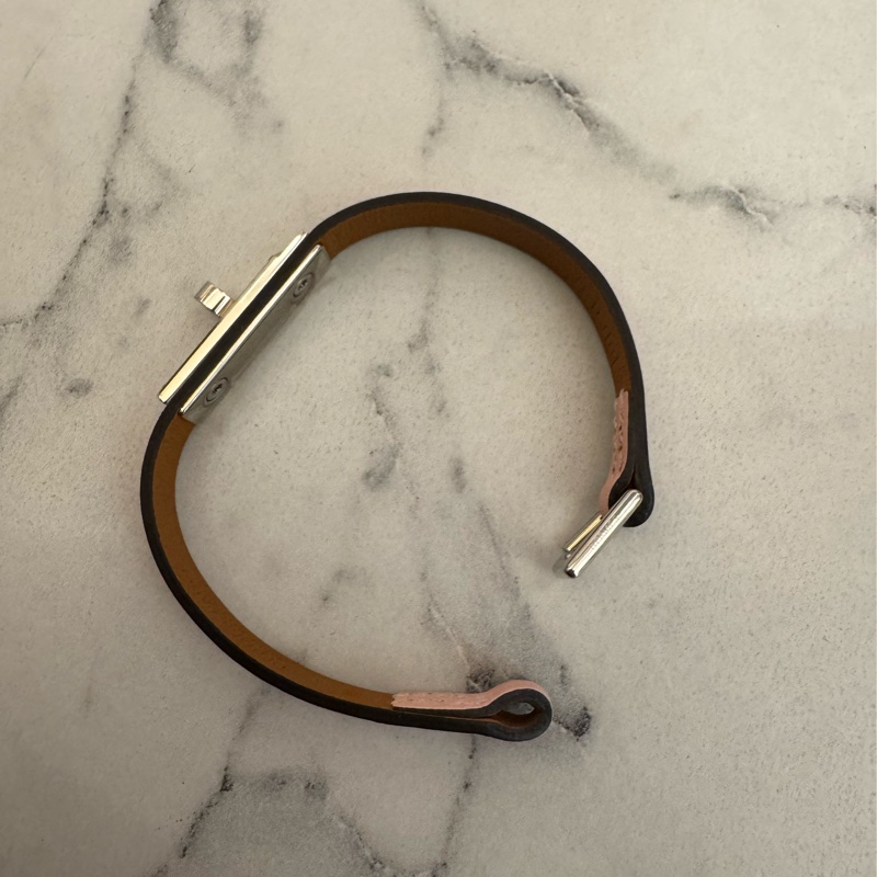 Hermes粉色銀釦皮革手環S號-10