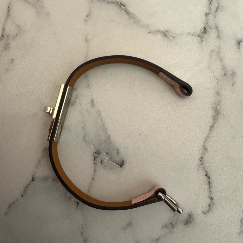 Hermes粉色銀釦皮革手環S號-11