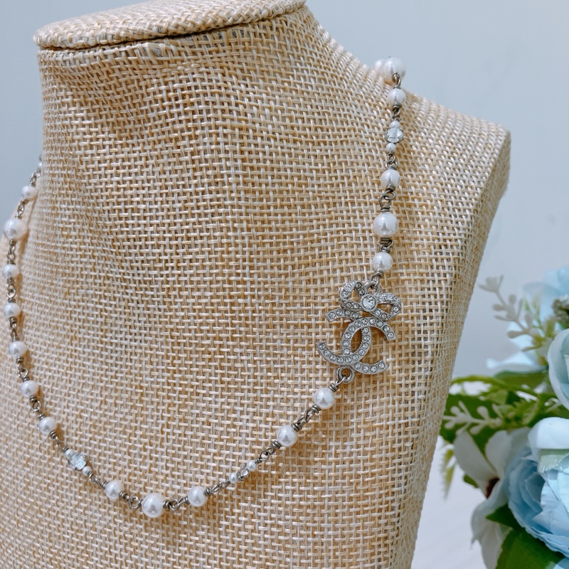 TK1851 CHANEL 香奈兒CC字水晶連紡仿珍珠頸鏈CRYSTAL BOW CC PEARL NECKLACE-1