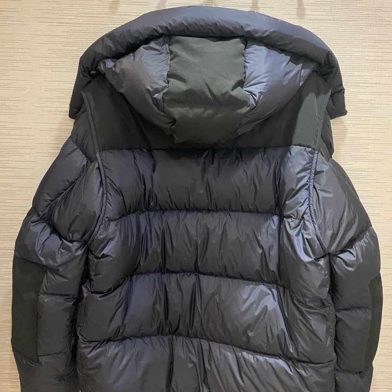 Burberry 羽絨 連帽外套 可拆變 背心 8059140 現貨 XL ~ XXXL 原價 55000-8