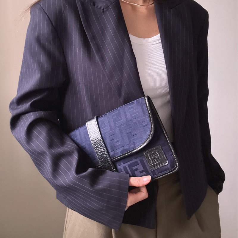 Fendi Zucchino 藍色帆布拼真皮手拿包 斜背包-1