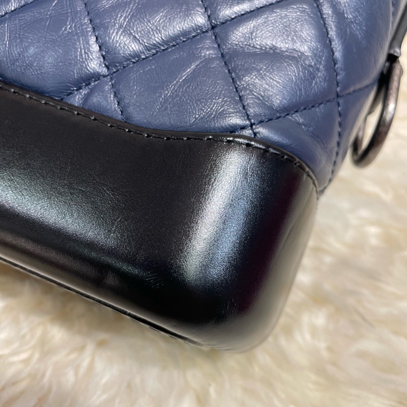 Chanel Gabrielle Small-5