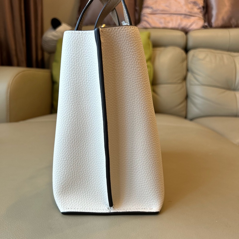 coach專櫃款手提肩背包-4