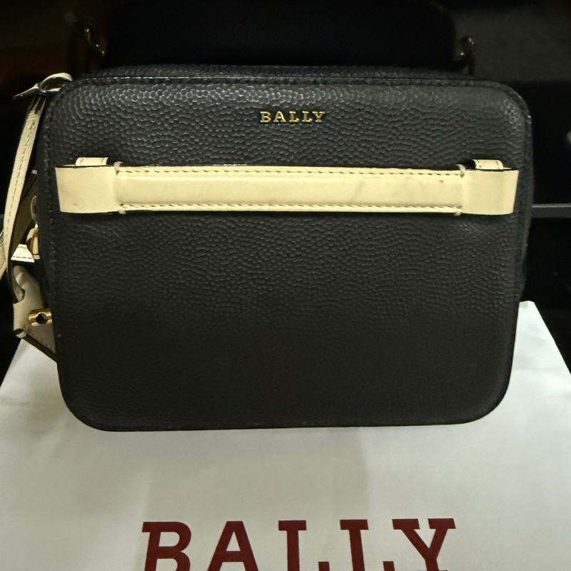 Bally-2
