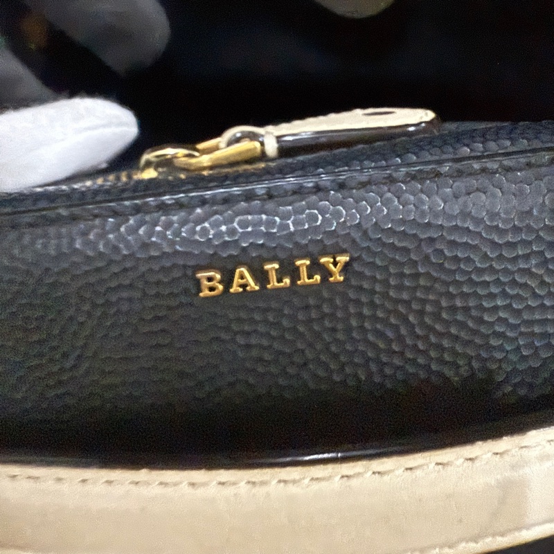 Bally-4