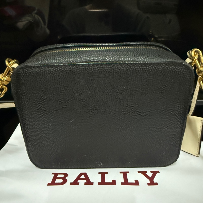 Bally-9