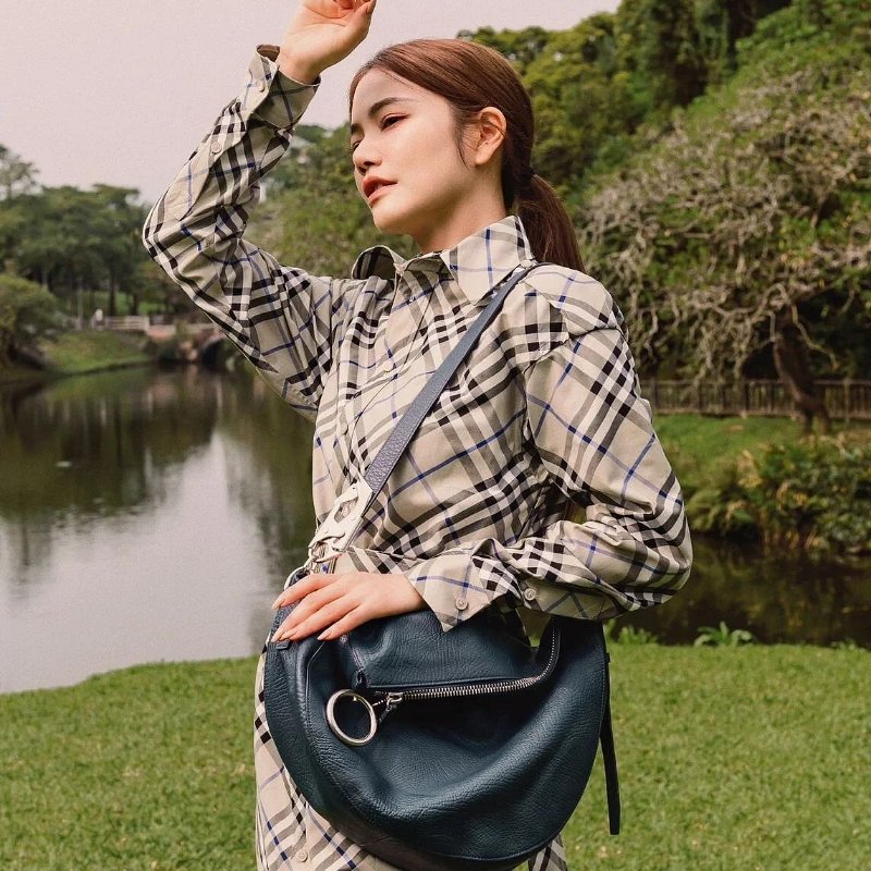 Burberry 中號 Knight 包 現貨 原價109000-3