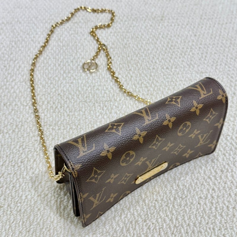 Louis Vuitton - Wallet On Chain Lily 斜背包-12