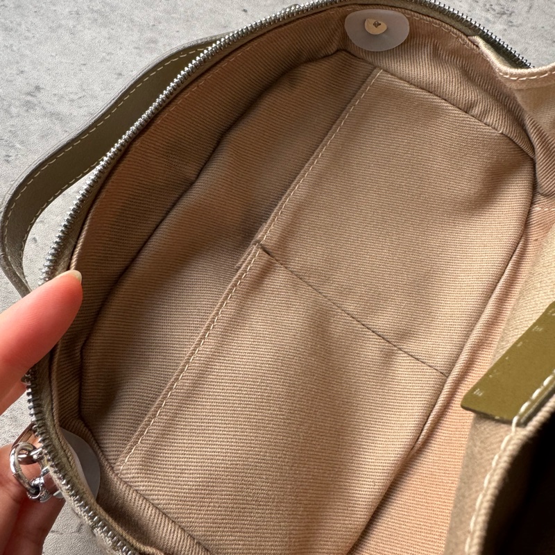 Celine 凱旋門 手提包 化妝包 斜背包 旅行隨身包 意大利製-20