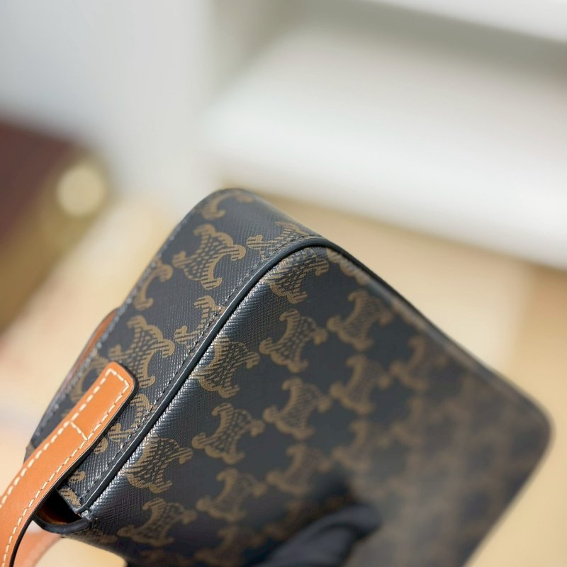 🏷Celine.Claude 凱旋門腋下包/客人寄賣-6