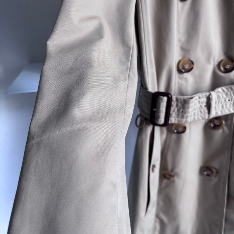 欲購買 看內文:) ::BURBERRY:: Chelsea Heritage 卡其色經典風衣外套 UK6號-4