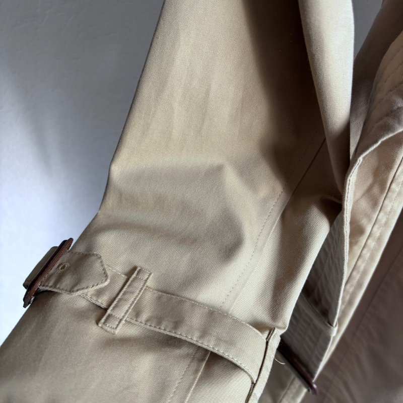 欲購買 看內文:) ::BURBERRY:: Chelsea Heritage 卡其色經典風衣外套 UK6號-12