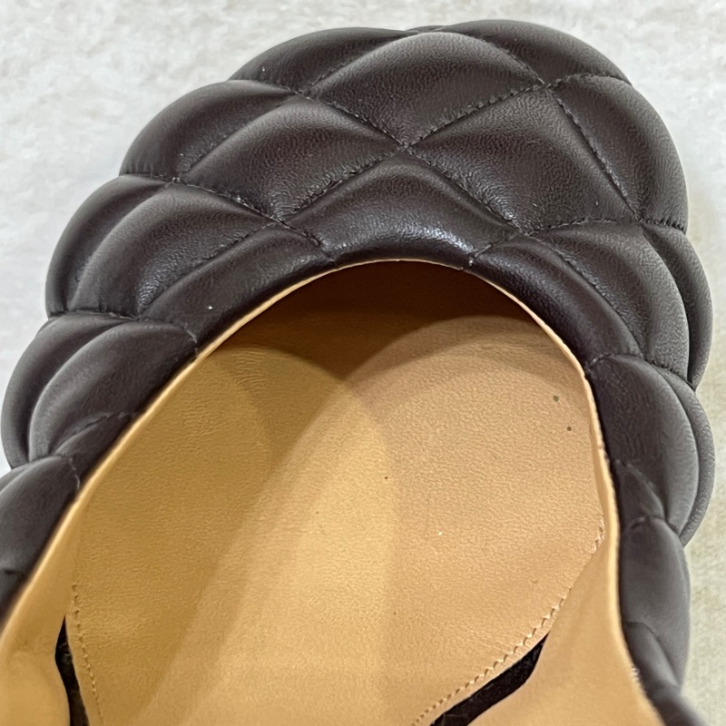 Bottega Veneta BV 菱格菠蘿跟鞋 深巧克力棕 🍁秋天必備-9