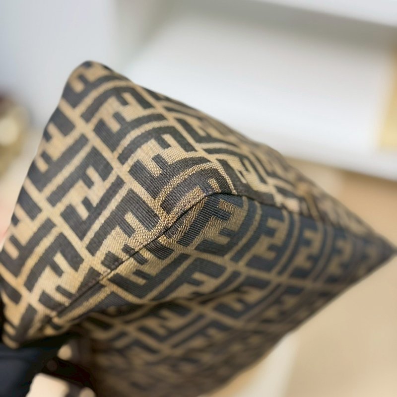 🏷Fendi．Vintage 老花翻蓋小胖丁-6