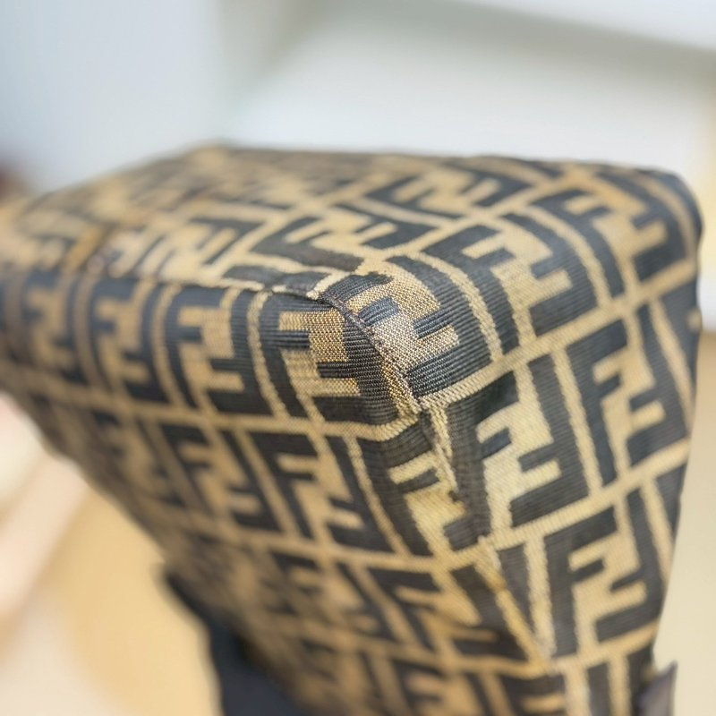 🏷Fendi．Vintage 老花翻蓋小胖丁-7