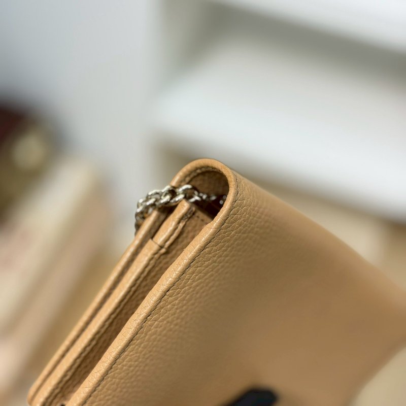 🏷Gucci．Soho logo壓紋 woc/客人寄賣-10