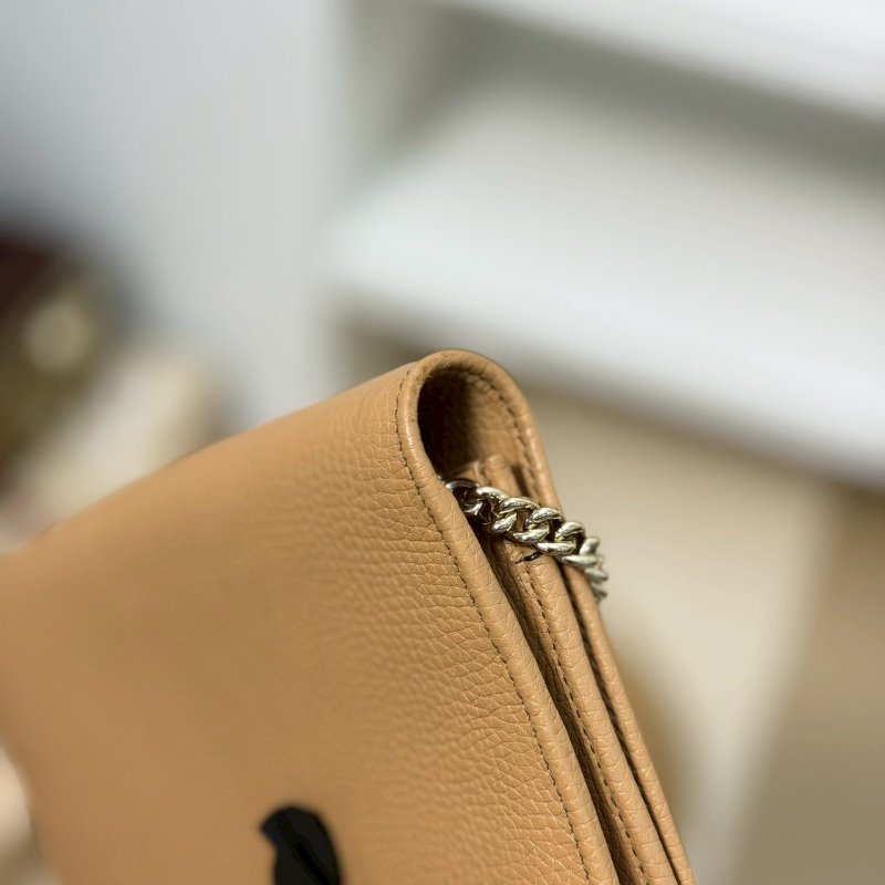 🏷Gucci．Soho logo壓紋 woc/客人寄賣-11