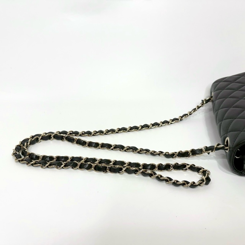 Chanel黑色淡金釦羊皮CF20 大mini A69900-16