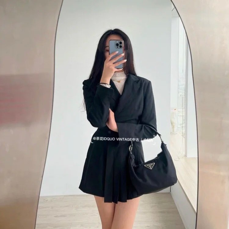 🏷Prada.hobo 碗豆包 小款-21