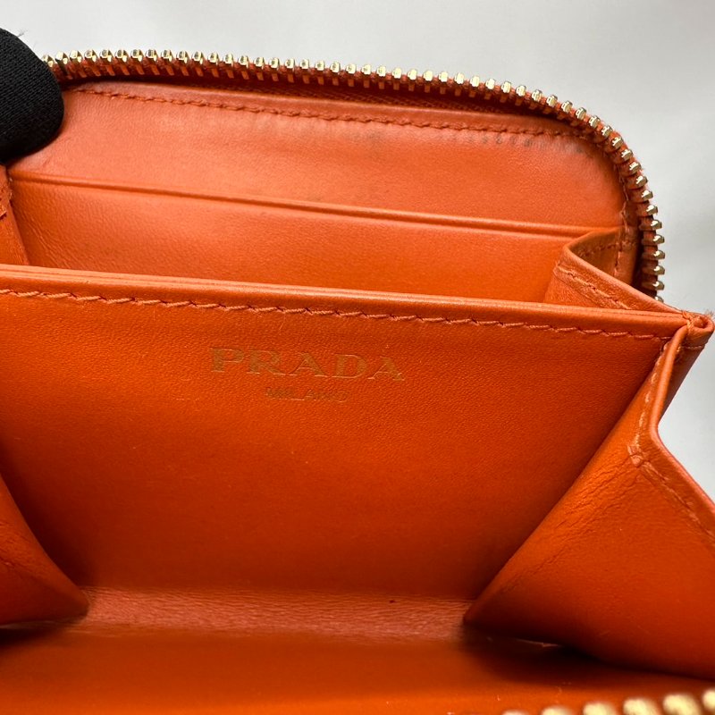 PRADA 橘紅拉鍊零錢卡包-7