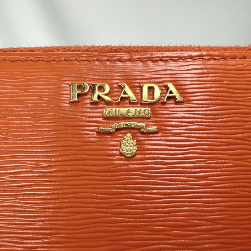 PRADA 橘紅拉鍊零錢卡包-8