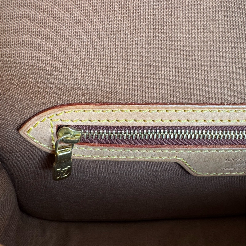 LV花紋法棍包-28