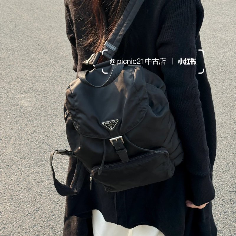 🏷Prada．降落傘尼龍單口後背包-26