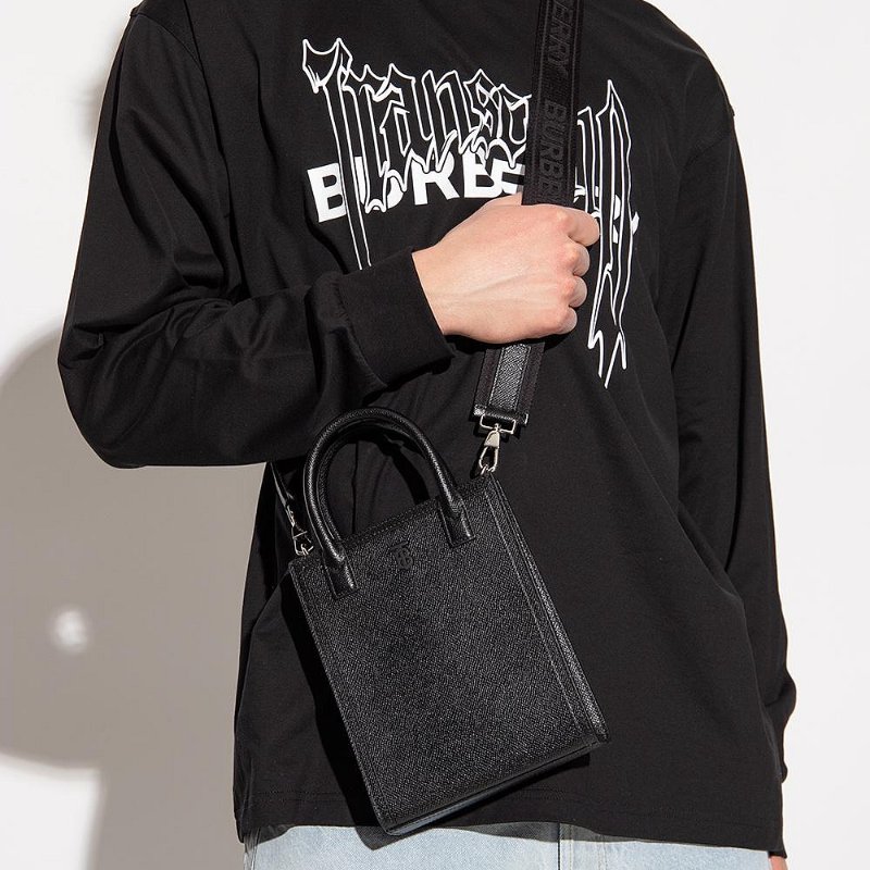 Burberry TB 荔枝 小牛皮 肩背包 義大利製 現貨 原價53900-2