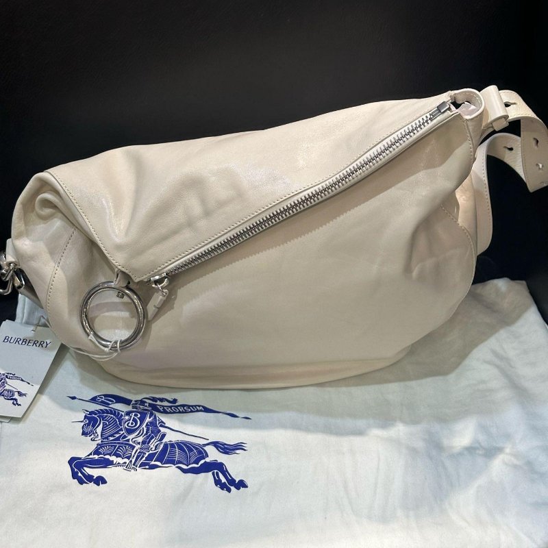 Burberry 中號 Knight 包 現貨 原價99000-0