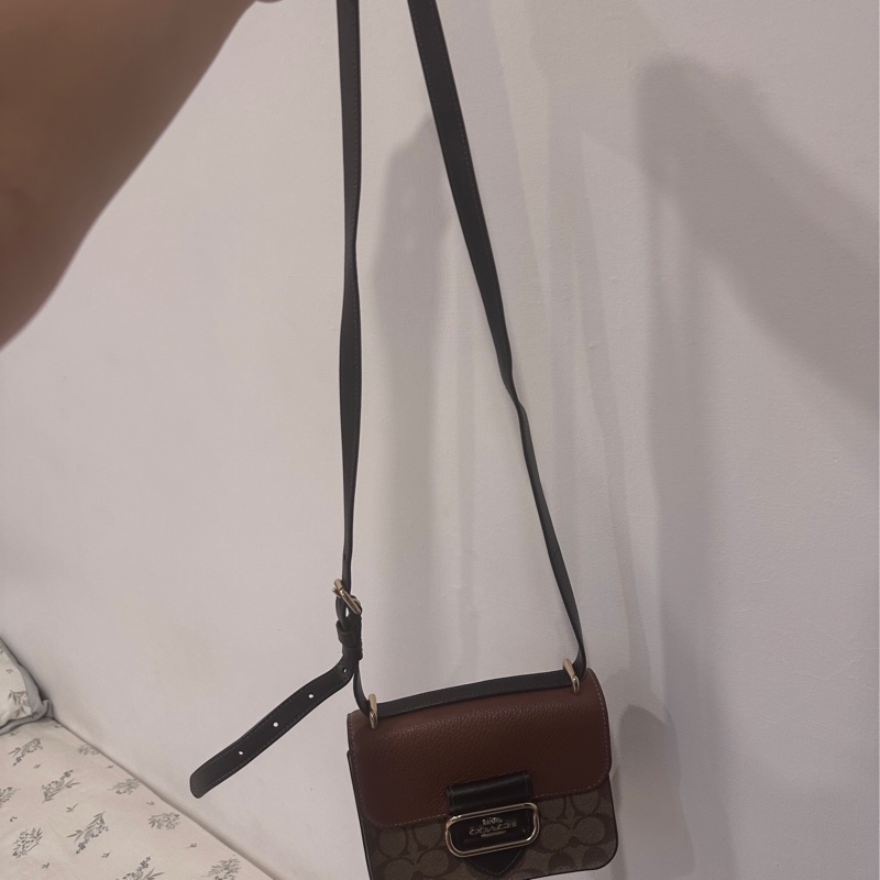 現貨 Coach Morgan 方框馬車 翻蓋 相機包 方包 斜背包 二手 九成新-3