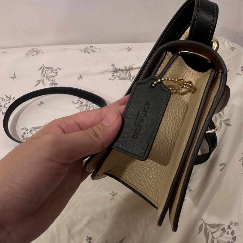 現貨 Coach Morgan 方框馬車 翻蓋 相機包 方包 斜背包 二手 九成新-11