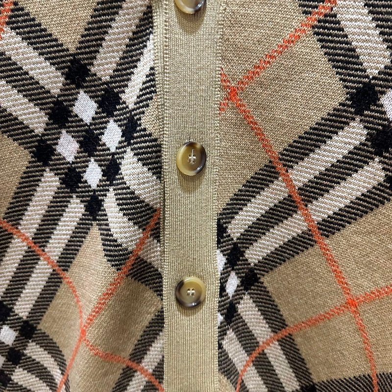 Burberry 格紋 針織 羊毛 毛衣 外套 現貨 XL 原價49900-1