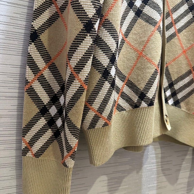 Burberry 格紋 針織 羊毛 毛衣 外套 現貨 XL 原價49900-3